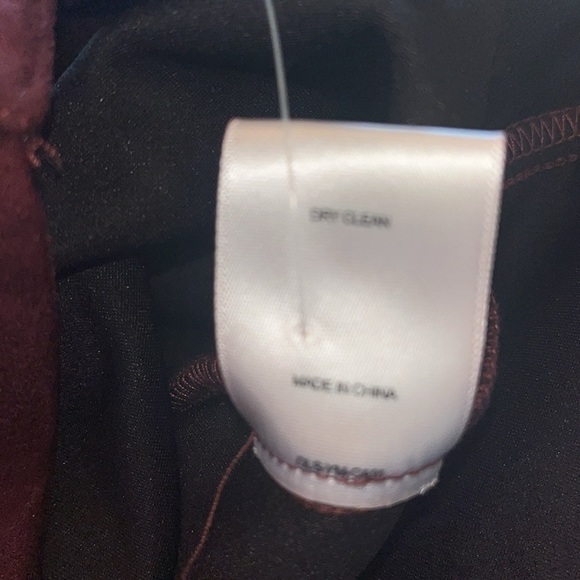 a loves a NWT Faux Suede Button Front Long Sleeve Mini Shirt Dress XS BURGUNDY - Picture 4 of 12